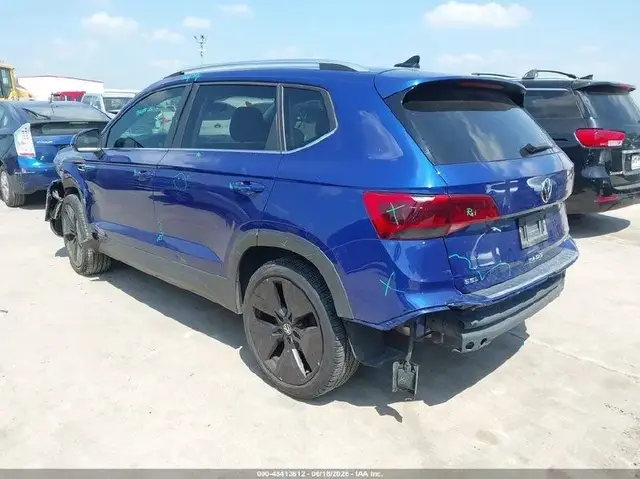 VOLKSWAGEN TAOS SEL 2023