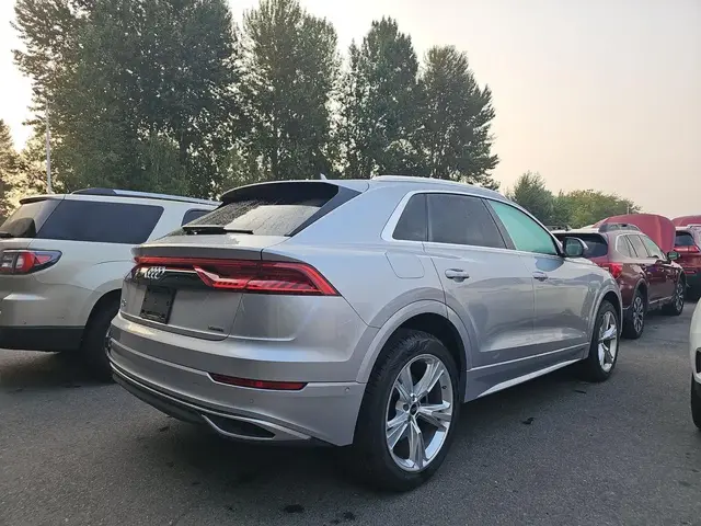 AUDI Q8 PREMIUM 2022
