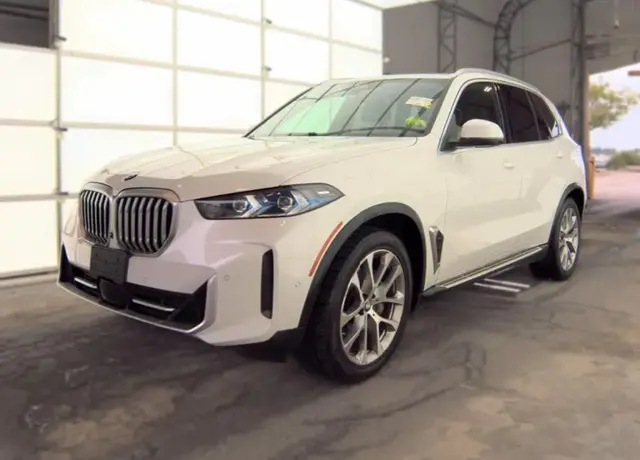 BMW X5 SPORTS ACTIVITY VEHICLE 2023
