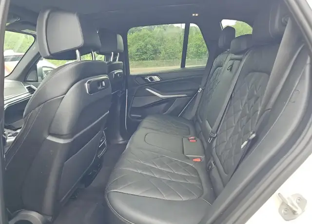 BMW X5 SPORTS ACTIVITY VEHICLE 2023