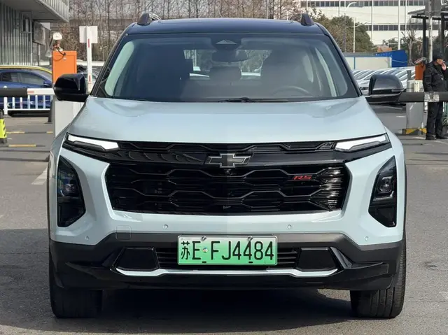 CHEVROLET EQUINOX PLUS 1 2024