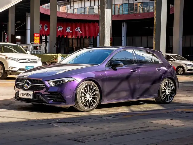 MERCEDES-BENZ A-CLASS AMG A 35 2022