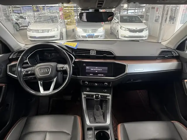 AUDI Q3 PROGRESSIVE Q3 35 TFSI PROGRESSIVE 2022