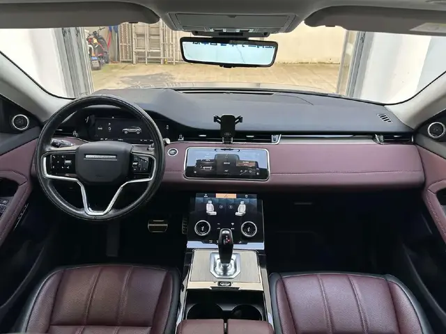 LAND ROVER EVOQUE L 249PS R-DYNAMIC 2023