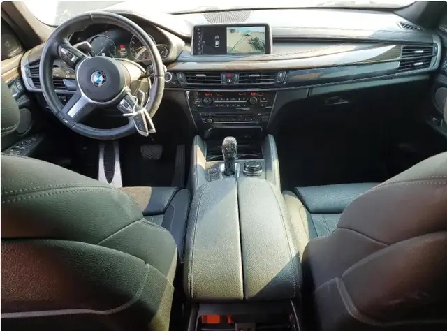 BMW X6 XDRIVE50I 2017