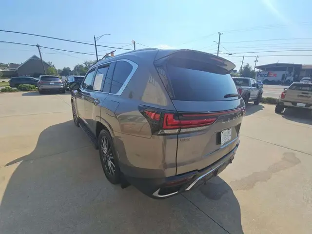 LEXUS LX 2023