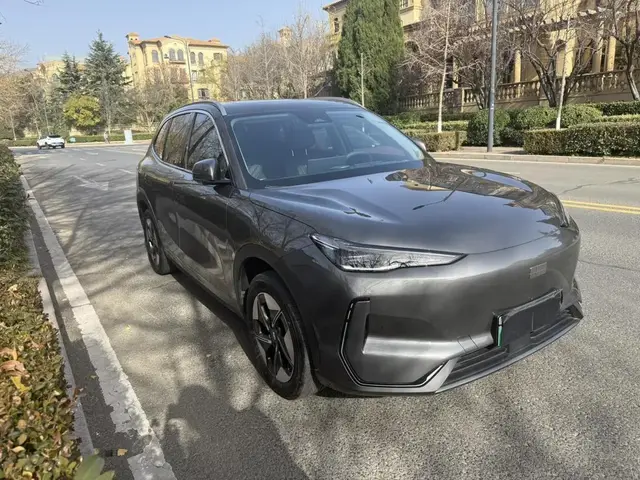 GEELY E5 ПРЕДМАКСИМАЛЬНАЯ 2027