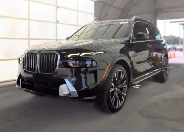 BMW X7 SPORTS ACTIVITY VEHICLE 2022