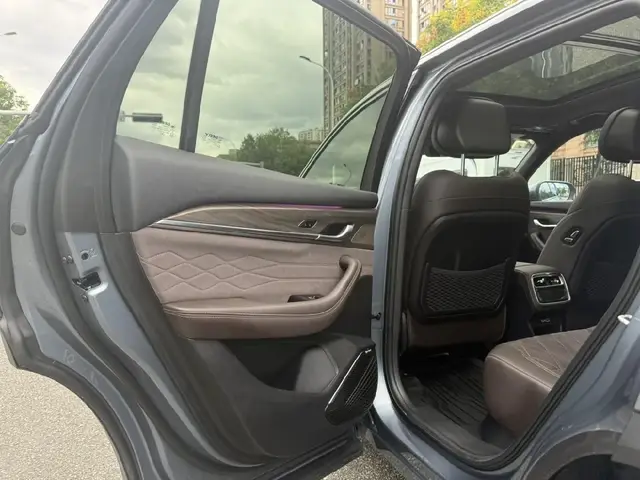 GEELY XINGYUE L 2026