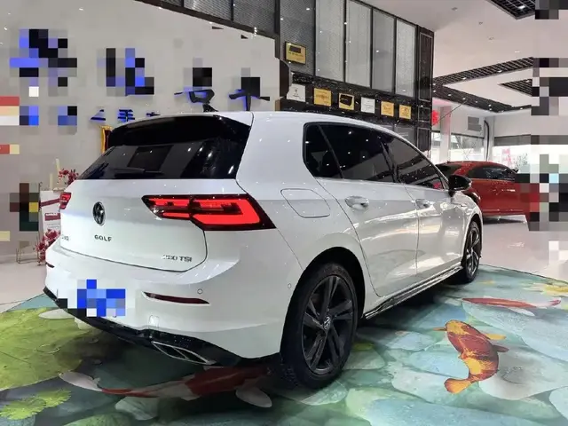 VOLKSWAGEN GOLF 8 R-LINE 1 2022