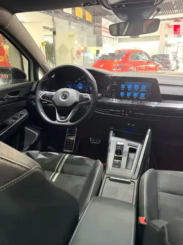VOLKSWAGEN GOLF 8 R-LINE 1 2022