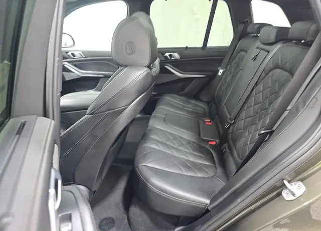 BMW X5 SPORTS ACTIVITY VEHICLE 2023