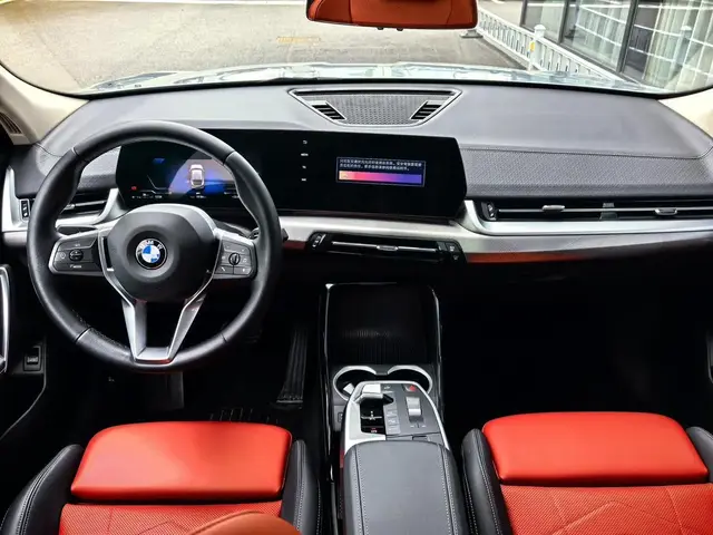 BMW X2 2024