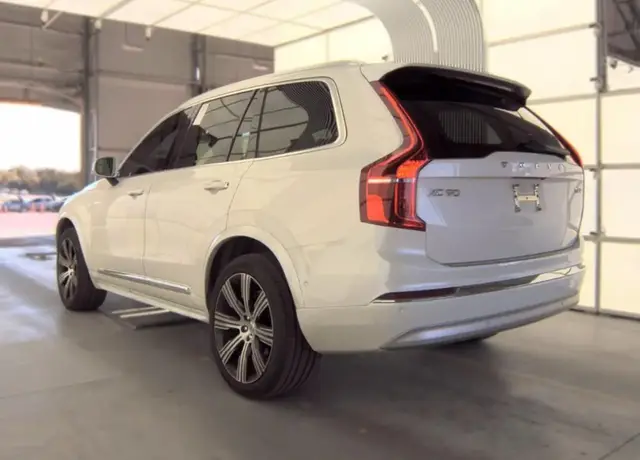 VOLVO XC90 T6 INSCRIPTION 7-PASSENGER 2022
