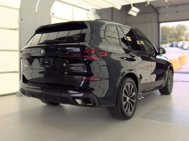 BMW X5 SPORTS ACTIVITY VEHICLE 2024