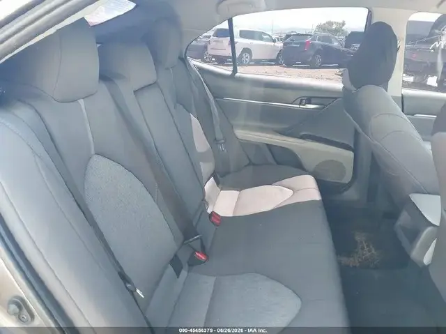 TOYOTA CAMRY LE 2024