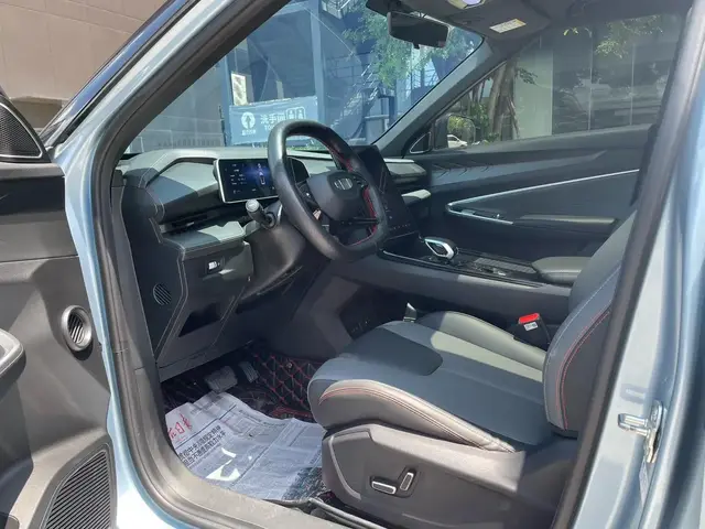 GEELY BOYUE COOL ПРЕДМАКСИМАЛЬНАЯ 2023