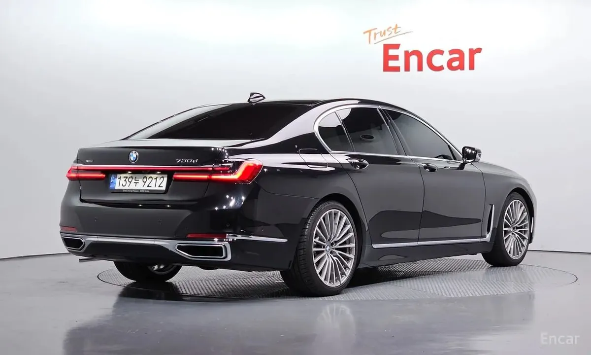 BMW 730D XDRIVE DESIGN PURE 2021