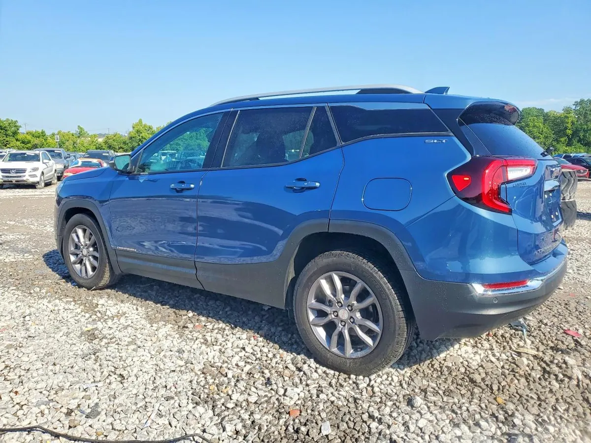 GMC TERRAIN SLT 2024