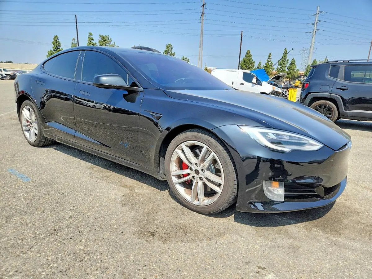 TESLA MODEL S 2019