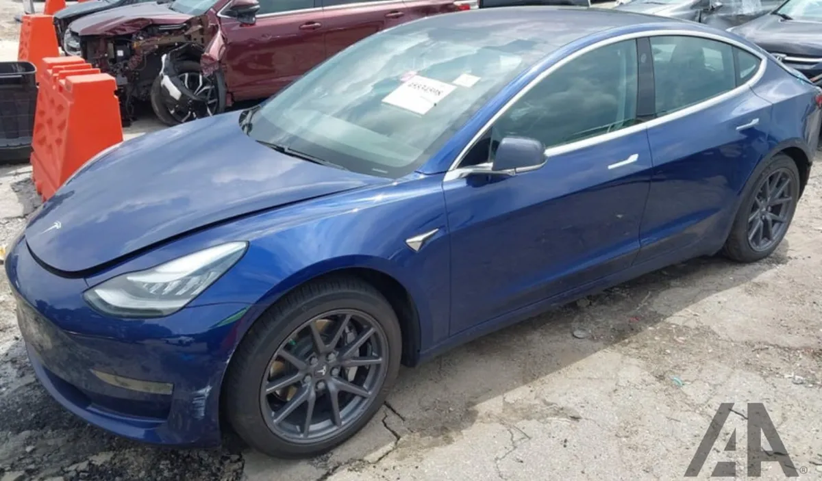 TESLA MODEL 3 LONG RANGE 2018