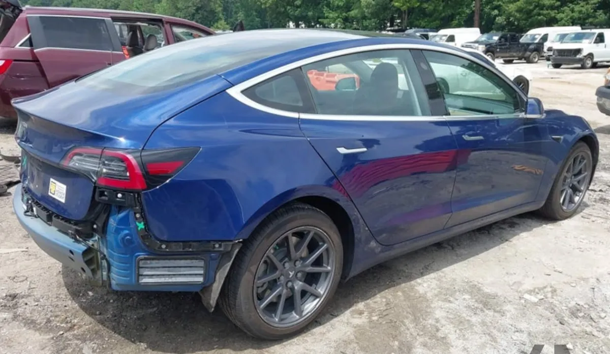 TESLA MODEL 3 LONG RANGE 2018