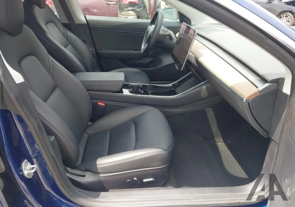 TESLA MODEL 3 LONG RANGE 2018