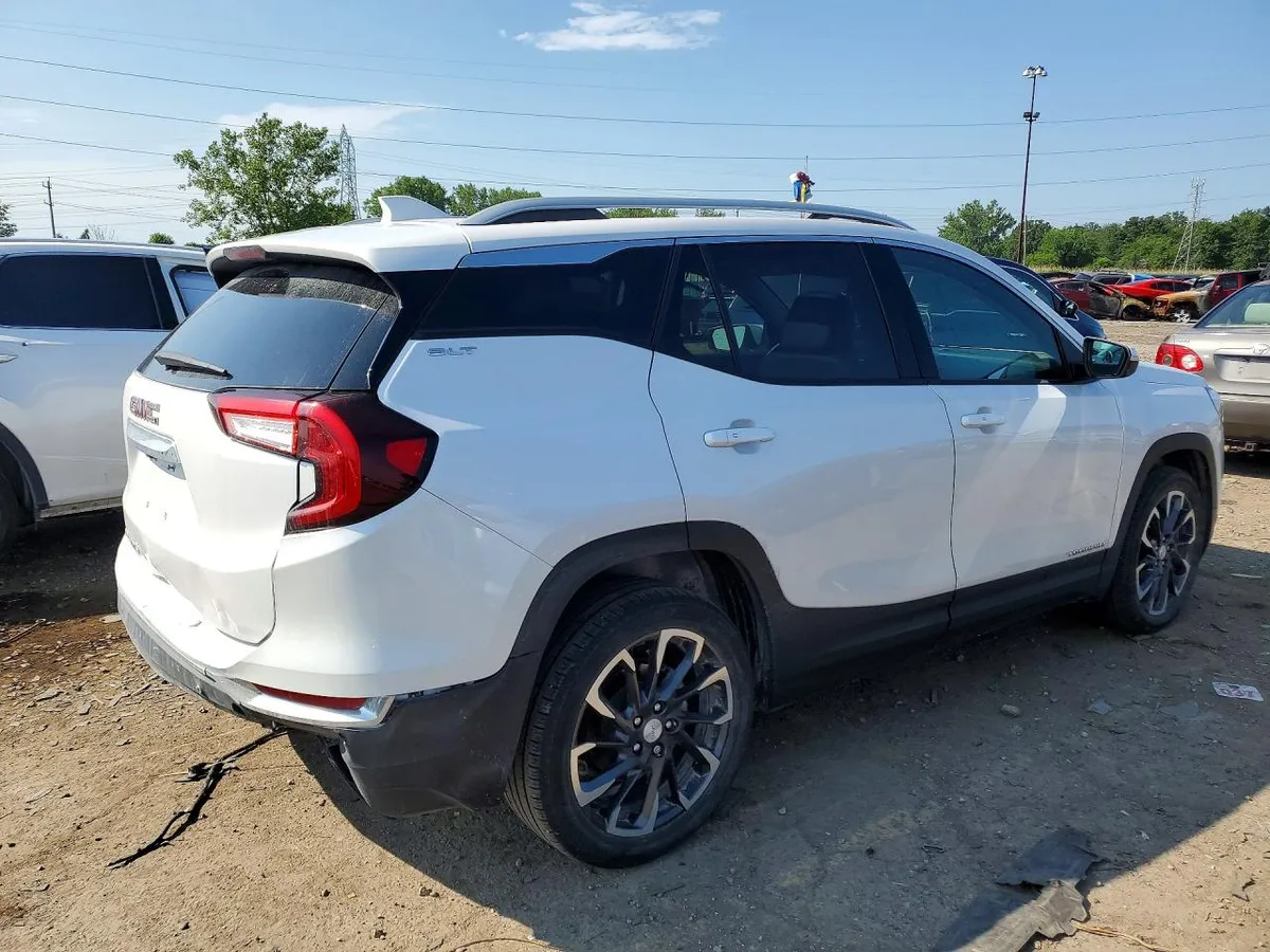 GMC TERRAIN SLT 2022