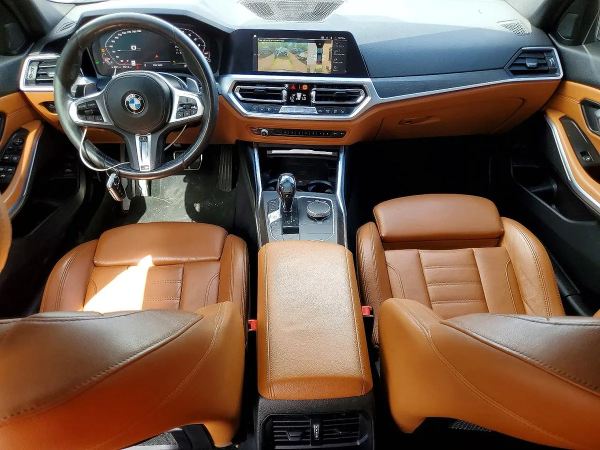 BMW 330XI 2020