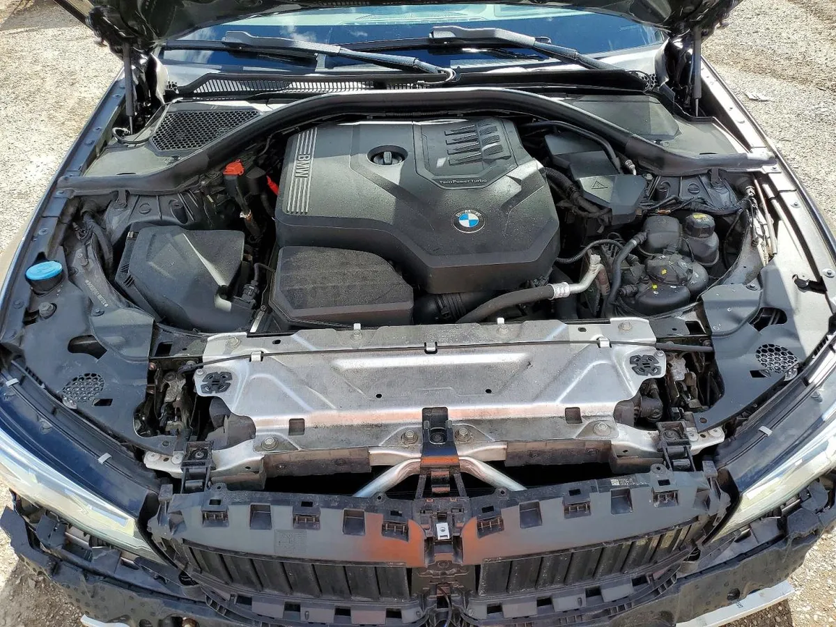 BMW 330XI 2020