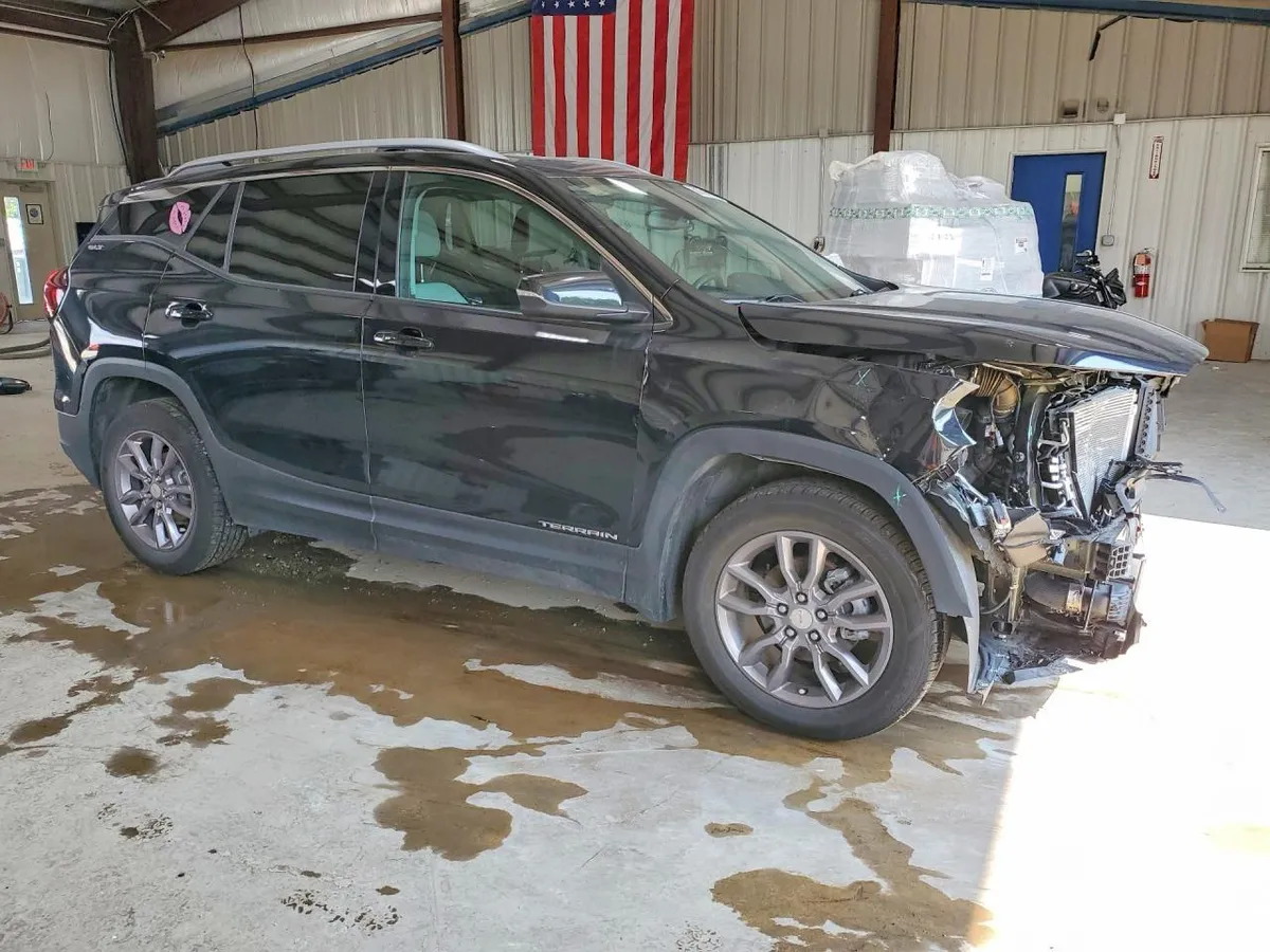 GMC TERRAIN SLT 2023
