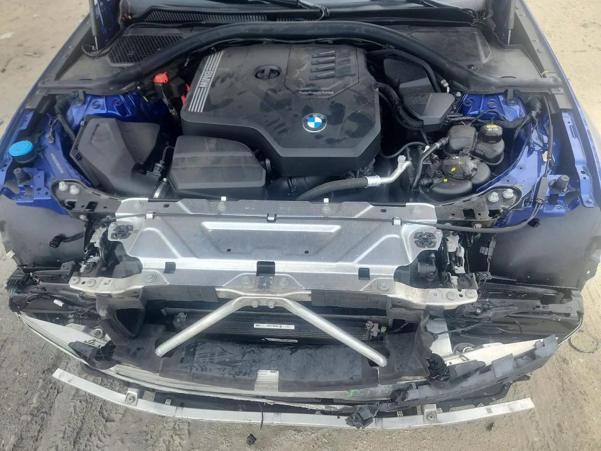 BMW 330XI 2022