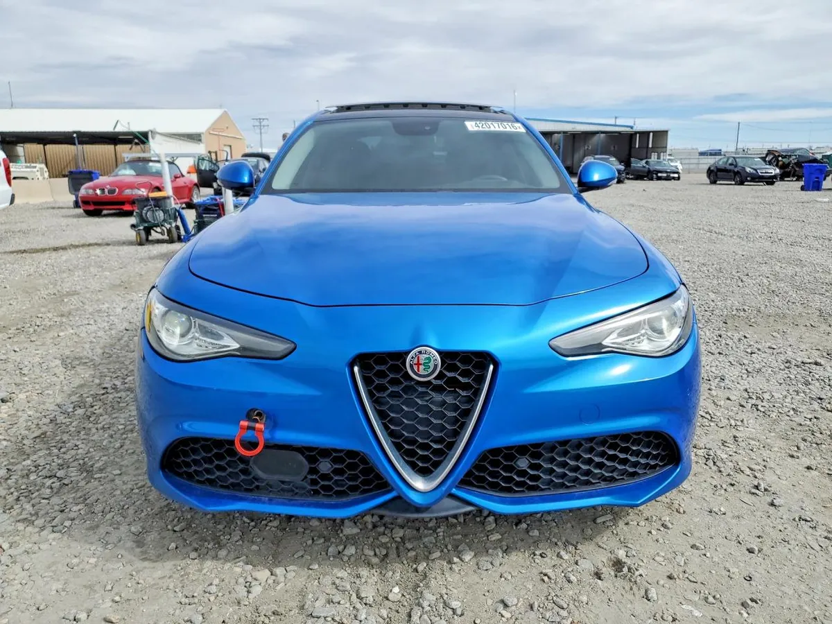 ALFA ROMEO GIULIA TI Q4 2018
