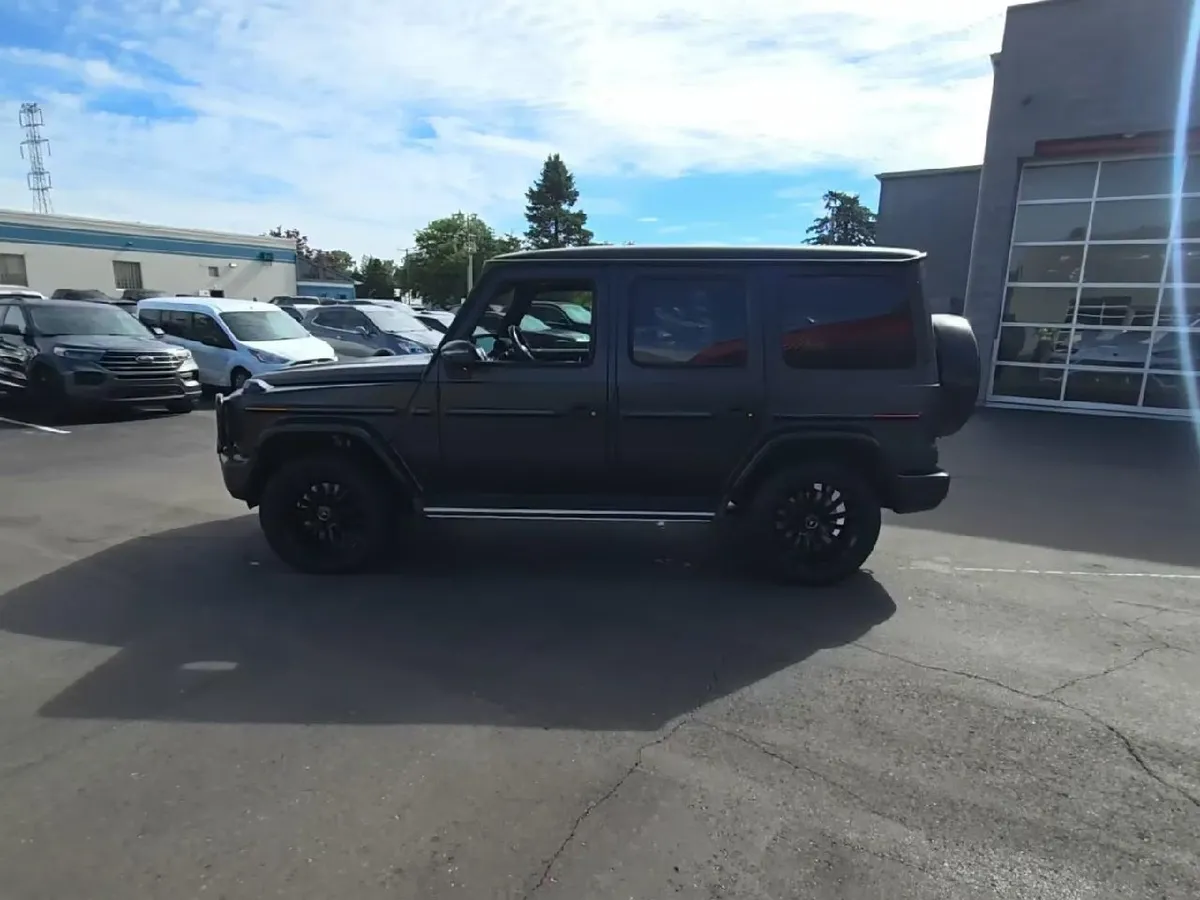MERCEDES-BENZ G-CLASS G 550 2023