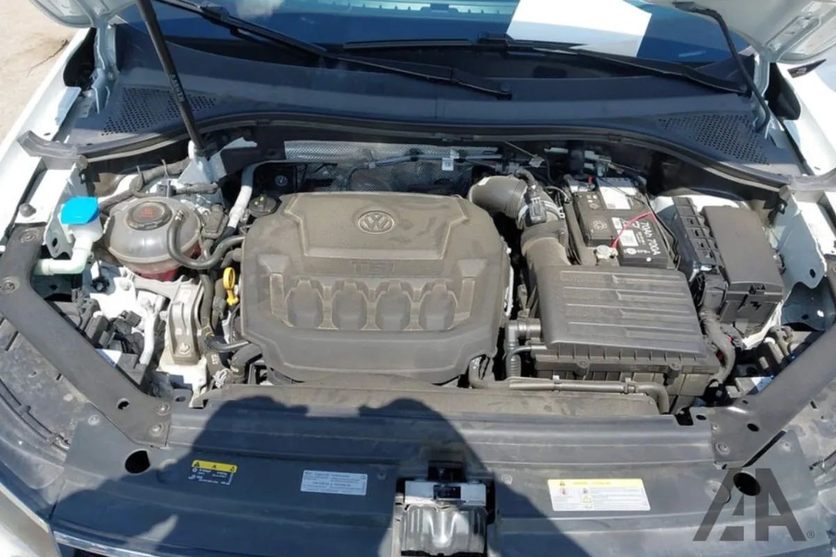 VOLKSWAGEN TIGUAN SE 2024