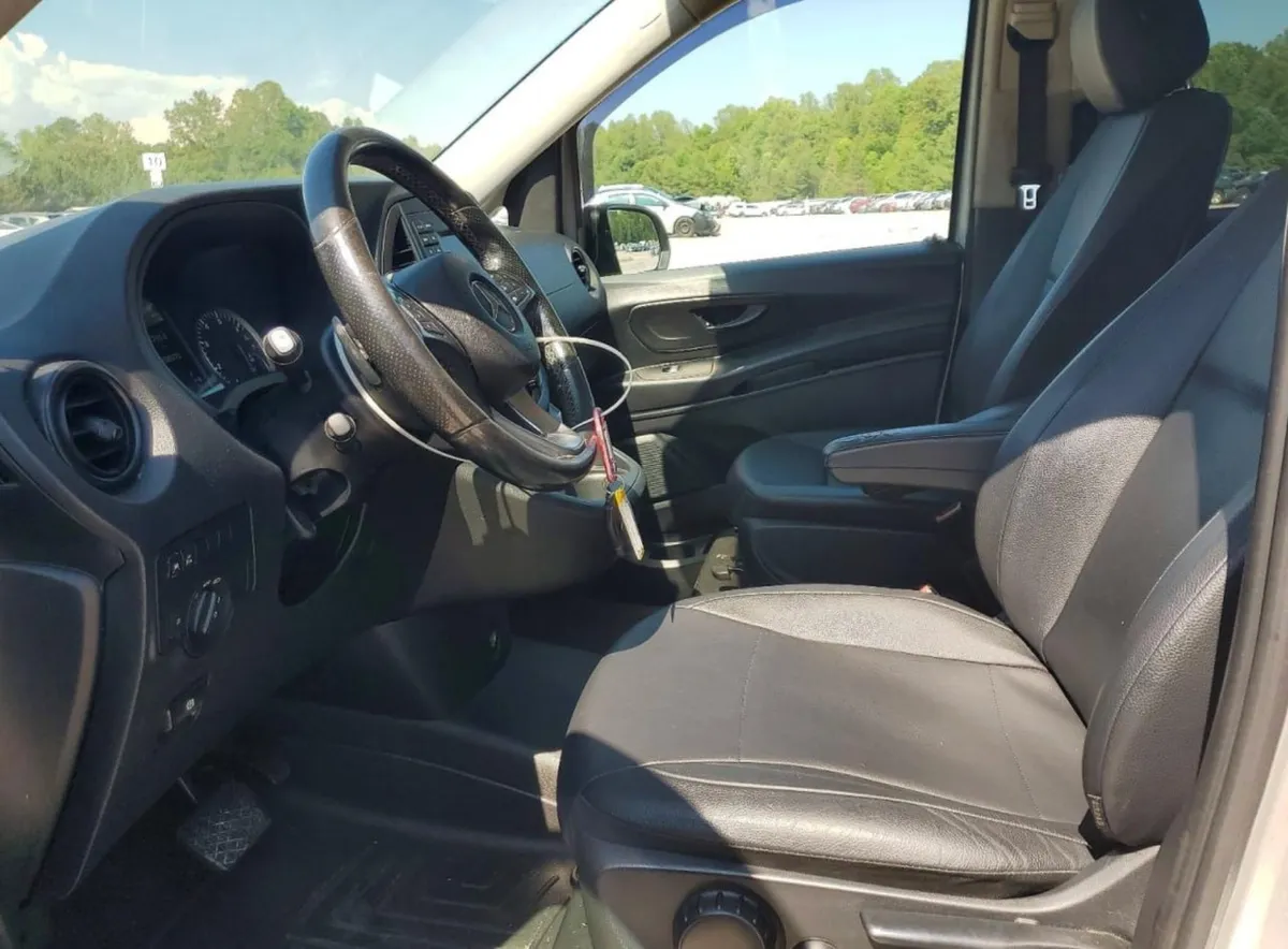 MERCEDES-BENZ METRIS 2019