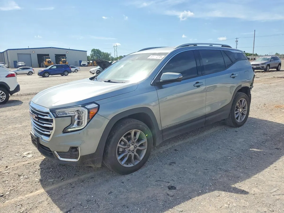 GMC TERRAIN SLT 2024