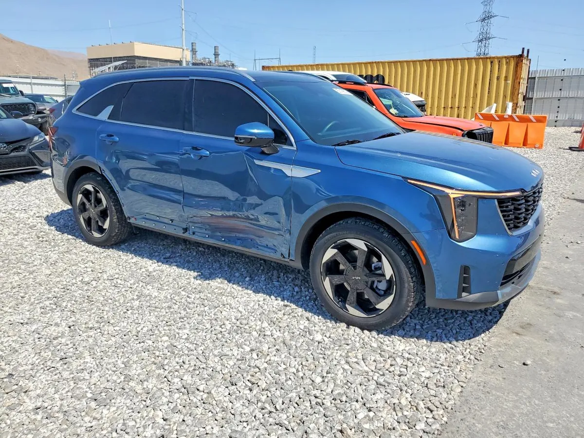KIA SORENTO EX 2025