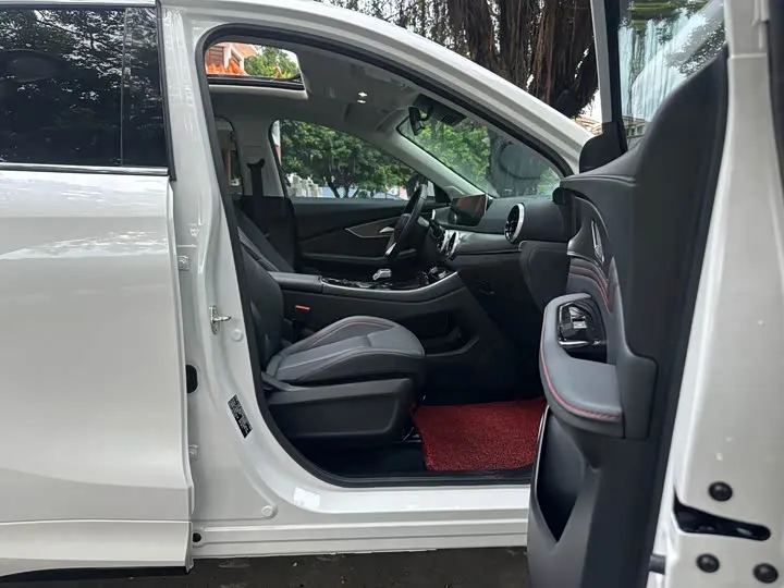 GEELY BOYUE L LUXURY 2023