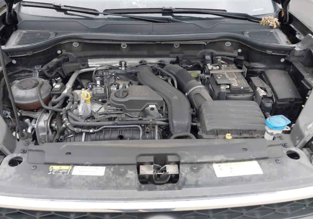 VOLKSWAGEN TAOS 2023