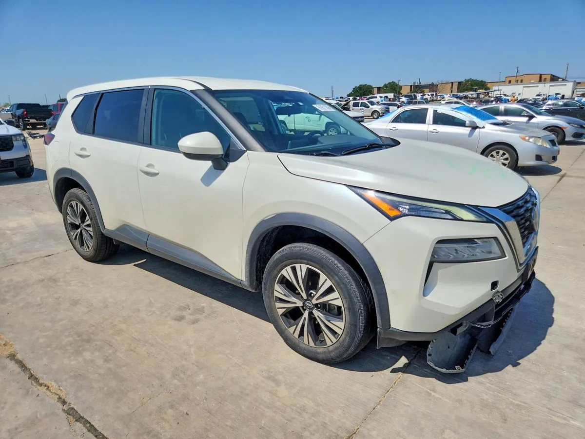 NISSAN ROGUE SV 2023