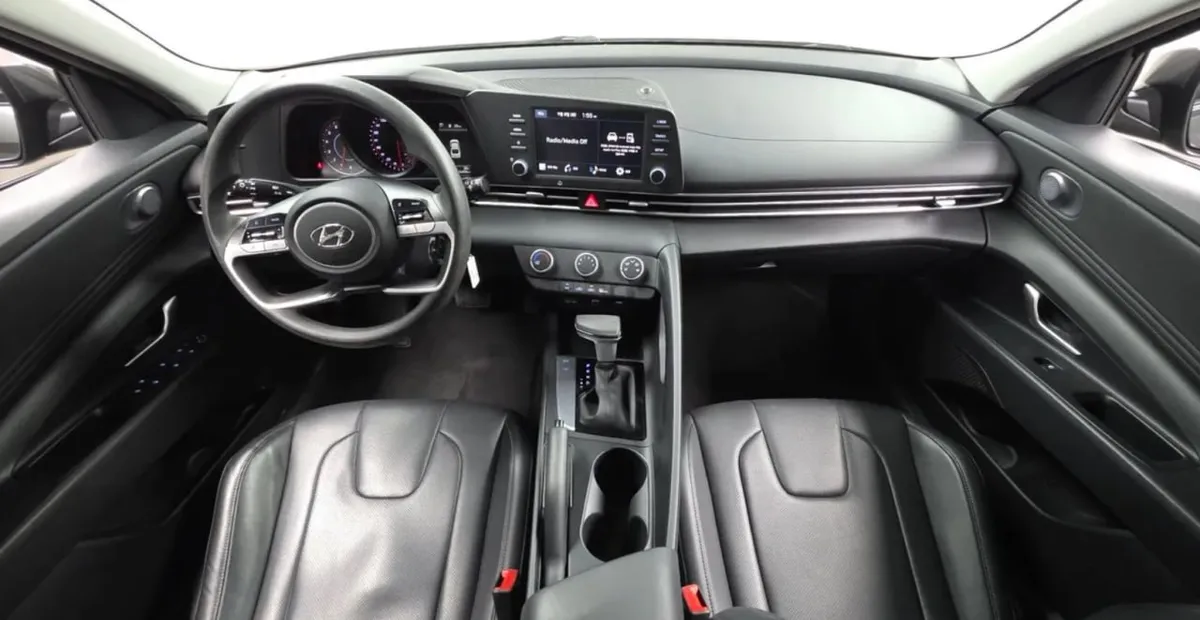 HYUNDAI AVANTE 2022