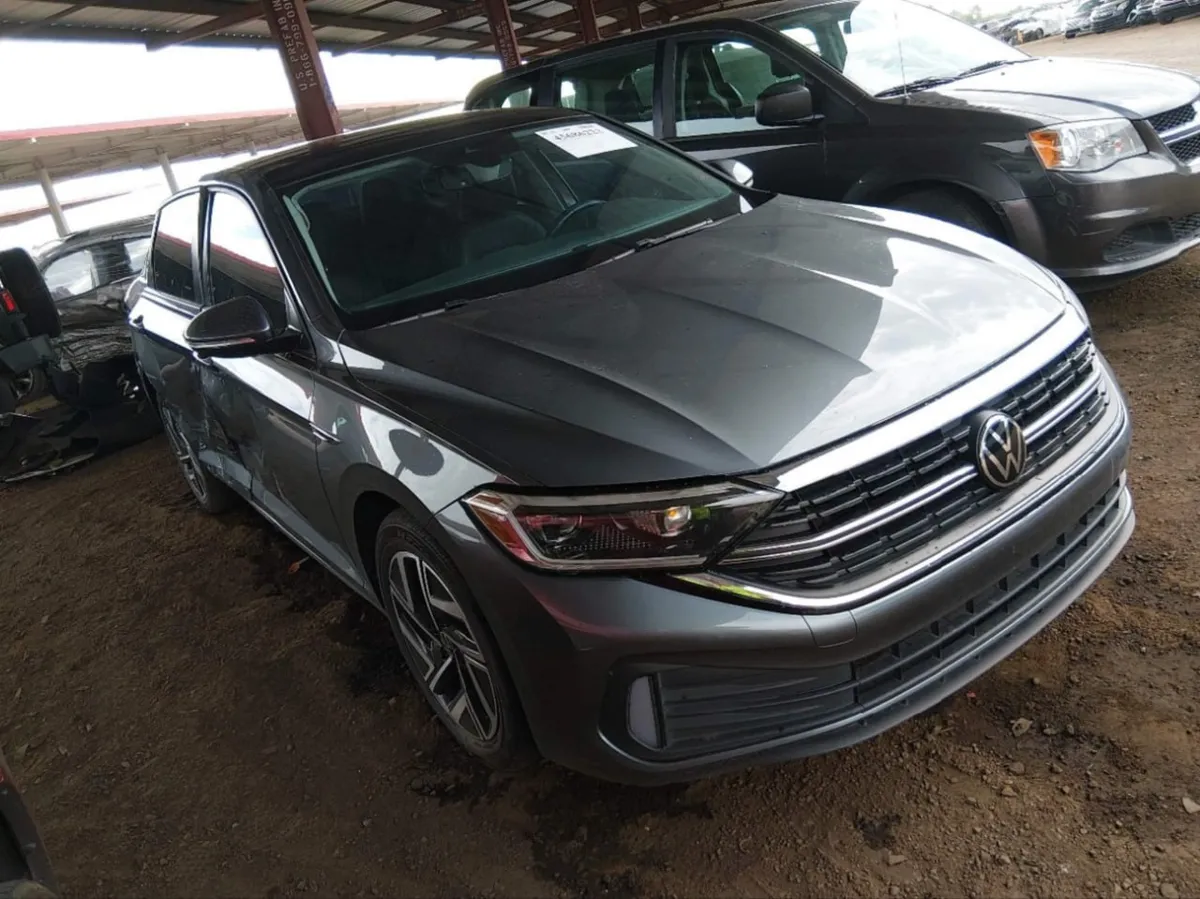 VOLKSWAGEN JETTA SEL 2023