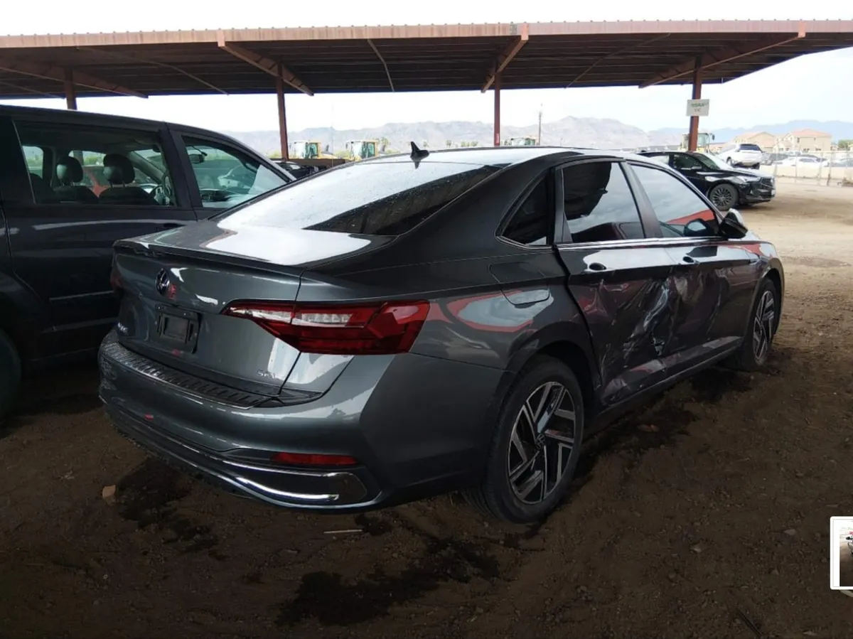 VOLKSWAGEN JETTA SEL 2023
