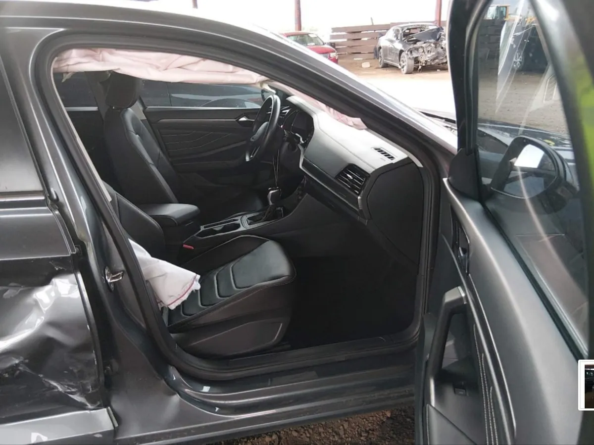 VOLKSWAGEN JETTA SEL 2023
