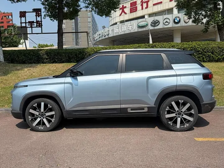 GEELY ICON 2023