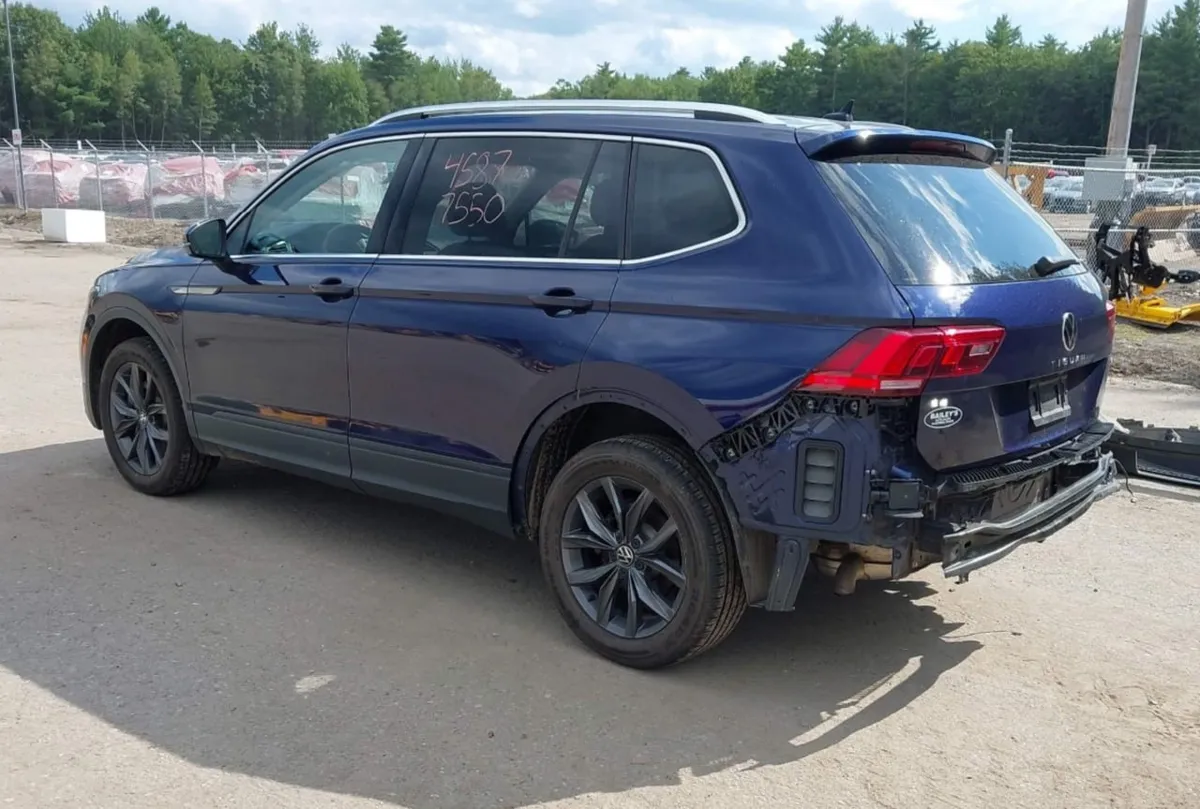 VOLKSWAGEN TIGUAN SE 2022