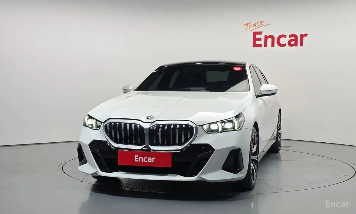BMW 530I XDRIVE M SPORT 2024