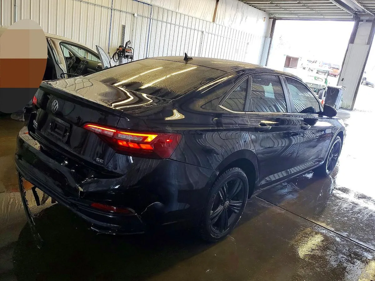 VOLKSWAGEN JETTA SE 2022