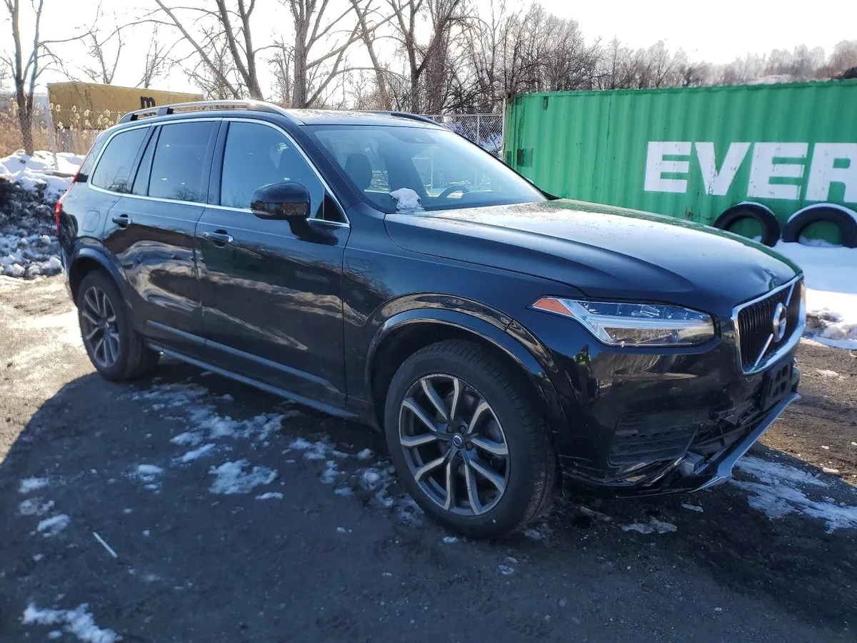 VOLVO XC90 T6 MOMENTUM 2019